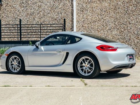 Used 2014 Porsche Cayman image 7