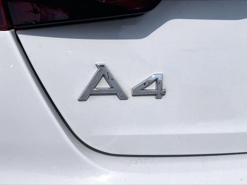 Used 2021 Audi A4 2.0T Premium w/ Convenience Package image 8