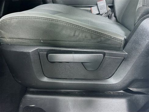 Used 2021 RAM 2500 Big Horn image 23