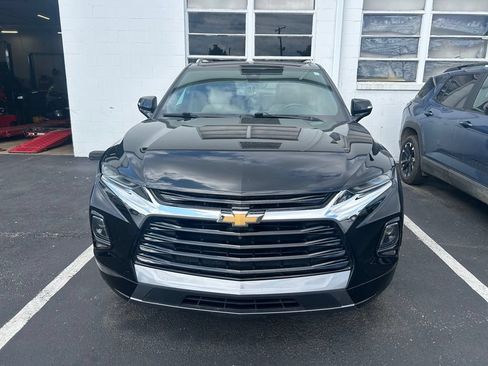 Used 2020 Chevrolet Blazer Premier w/ Driver Confidence II Package AWD/4WD image 2