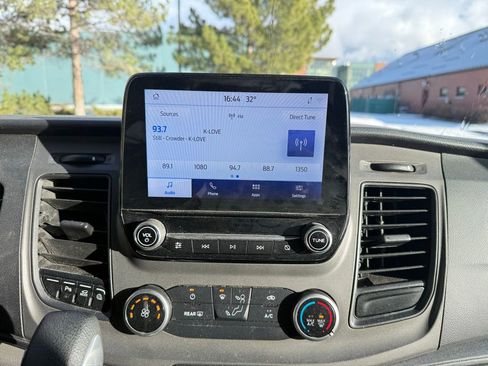 Used 2020 Ford Transit 350 XLT image 17