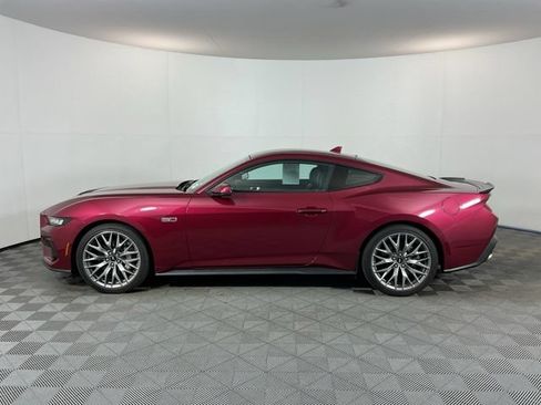 Used 2025 Ford Mustang GT Premium RWD image 8