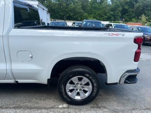 Used 2020 Chevrolet Silverado 1500 LT AWD/4WD image 10