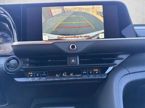 New 2026 Toyota Crown Signia image 17