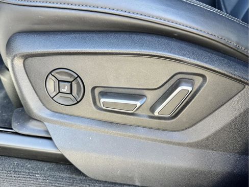 Used 2025 Audi Q7 3.0T Prestige w/ Prestige Package image 11