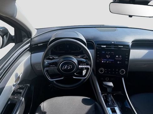 Used 2024 Hyundai Tucson SE FWD image 18