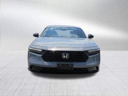 Used 2024 Honda Accord Sport image 9