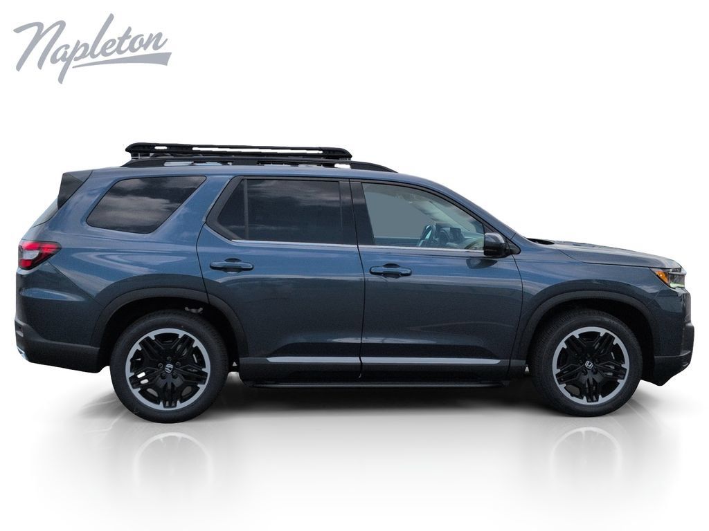 New 2026 Honda Pilot Touring image 7