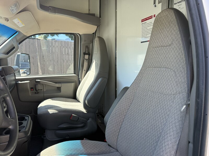 Used 2023 Chevrolet Express 3500 w/ Power Convenience Package RWD image 19
