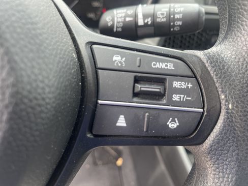Certified 2024 Honda CR-V EX image 22