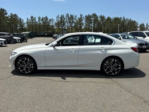 Used 2026 BMW 330i Sedan w/ Convenience Package RWD image 13
