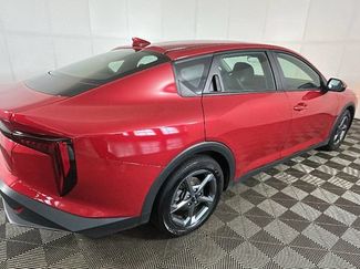 Used 2025 Kia K4 FWD video 2