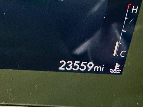 Used 2025 Buick Encore GX Preferred image 19