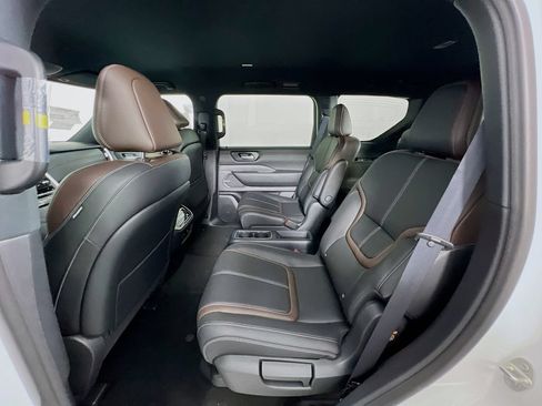 New 2026 Nissan Armada SL AWD/4WD image 23