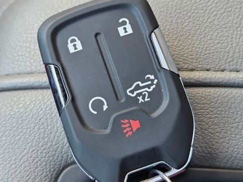 Used 2019 Chevrolet Silverado 1500 LTZ image 36