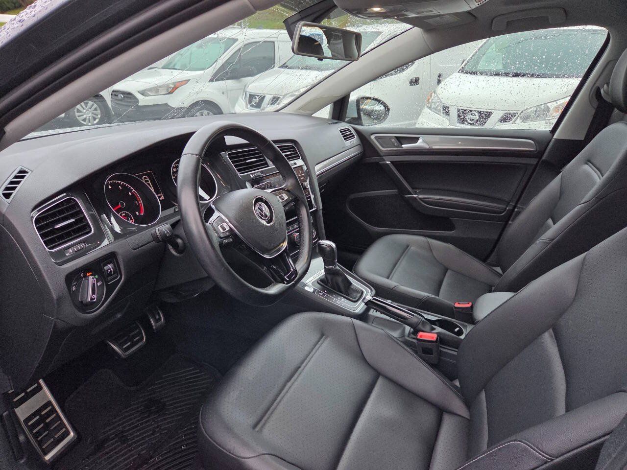 Used 2018 Volkswagen Golf Alltrack SE AWD/4WD image 14
