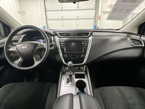 Used 2019 Nissan Murano S FWD image 10