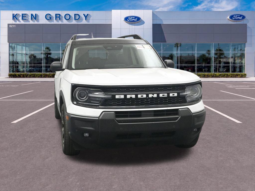 Used 2025 Ford Bronco Sport Outer Banks w/ Outer Banks Tech Package+ AWD/4WD image 19