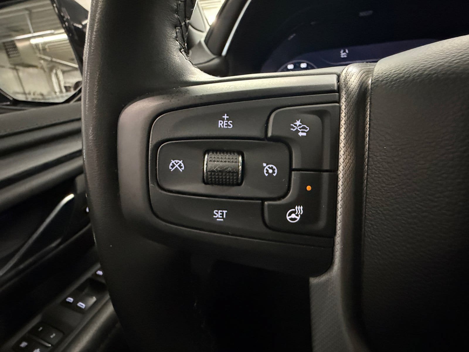 Used 2024 GMC Yukon Denali w/ Max Trailering Package AWD/4WD image 18