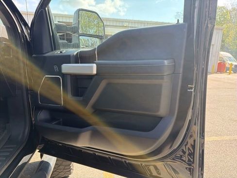 Used 2020 Ford F250 Lariat w/ Lariat Ultimate Package image 7