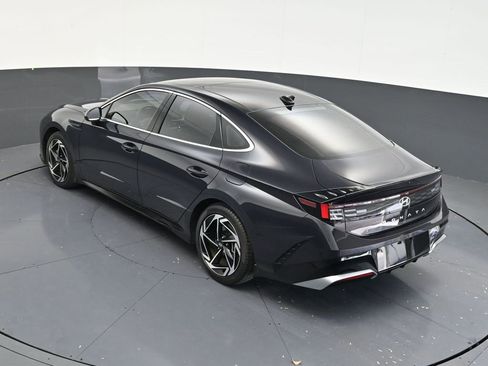 Used 2024 Hyundai Sonata SEL w/ Convenience Package FWD image 15