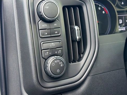 New 2026 Chevrolet Silverado 1500 Custom Trail Boss w/ Turbomax Blackout Package image 10