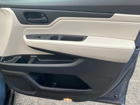 Used 2025 Honda Odyssey EX-L image 42