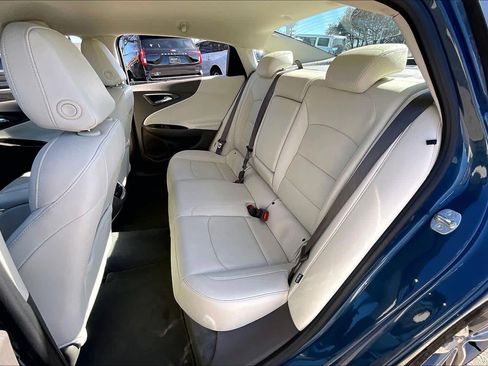 Used 2024 Chevrolet Malibu LT image 20