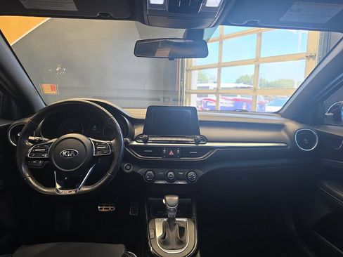 Used 2021 Kia Forte GT-Line w/ GT-Line Premium Package FWD image 18