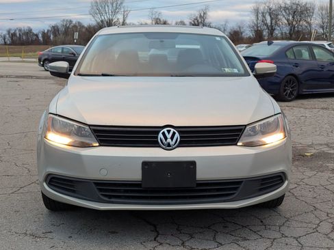 Used 2011 Volkswagen Jetta SE image 12