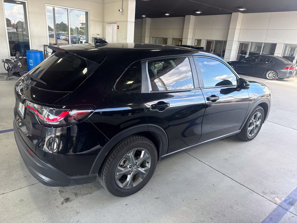 Used 2026 Honda HR-V LX image 3