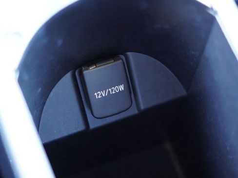 Used 2019 Toyota C-HR LE image 32