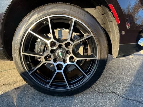 Used 2021 Aston Martin DBX Sport Utility 4D image 29