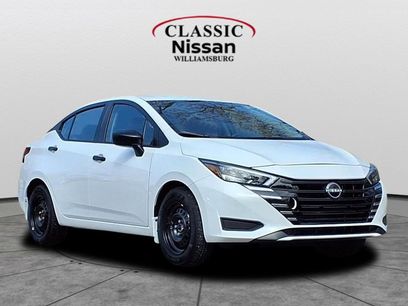 New 2025 Nissan Versa S w/ Trunk Package