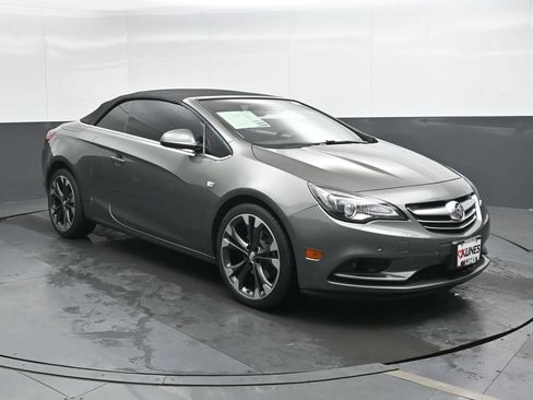 Used 2017 Buick Cascada Premium FWD image 4