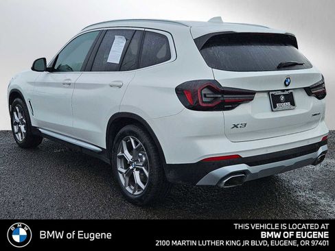 Used 2023 BMW X3 xDrive30i image 5