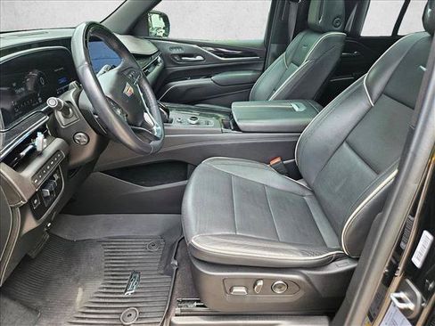 Used 2024 Cadillac Escalade Sport w/ Touring Package AWD/4WD image 12