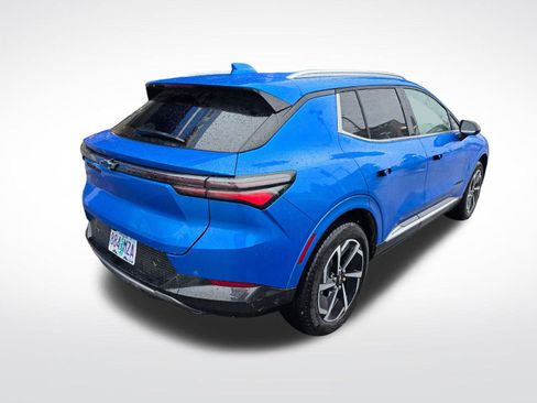 Used 2024 Chevrolet Equinox EV LT w/ Active Safety Package 3 AWD/4WD image 5