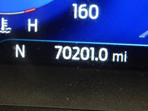 Used 2021 Ford Explorer Platinum w/ Equipment Group 601A AWD/4WD image 32