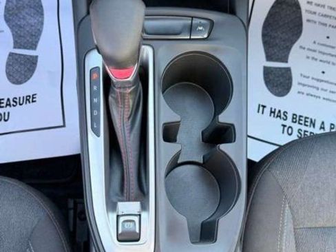 Used 2024 Chevrolet Trax RS image 28