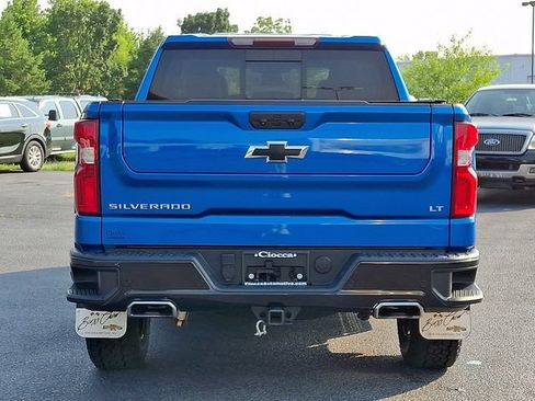 Used 2022 Chevrolet Silverado 1500 LT Trail Boss w/ LT Trail Boss Premium Package AWD/4WD image 8