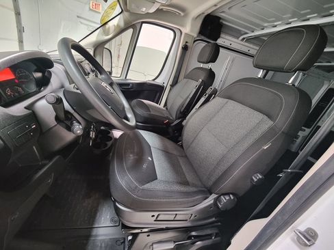 Used 2021 RAM ProMaster 3500 w/ Convenience Group image 21