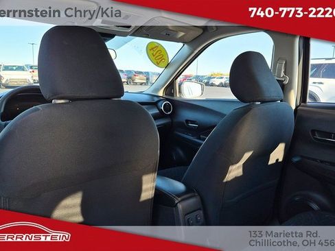 Used 2024 Nissan Kicks SV image 23