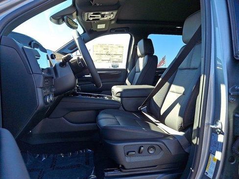 New 2026 Chevrolet Suburban RST w/ Advanced Technology Package image 6