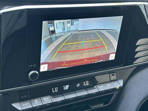 Certified 2025 Toyota Camry LE FWD image 18