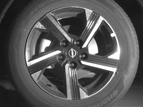 Used 2025 Nissan Sentra SV FWD image 12
