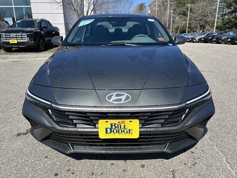 New 2026 Hyundai Elantra Hybrid FWD image 28