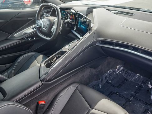 Used 2024 Chevrolet Corvette Stingray Coupe w/ 1LT RWD image 14