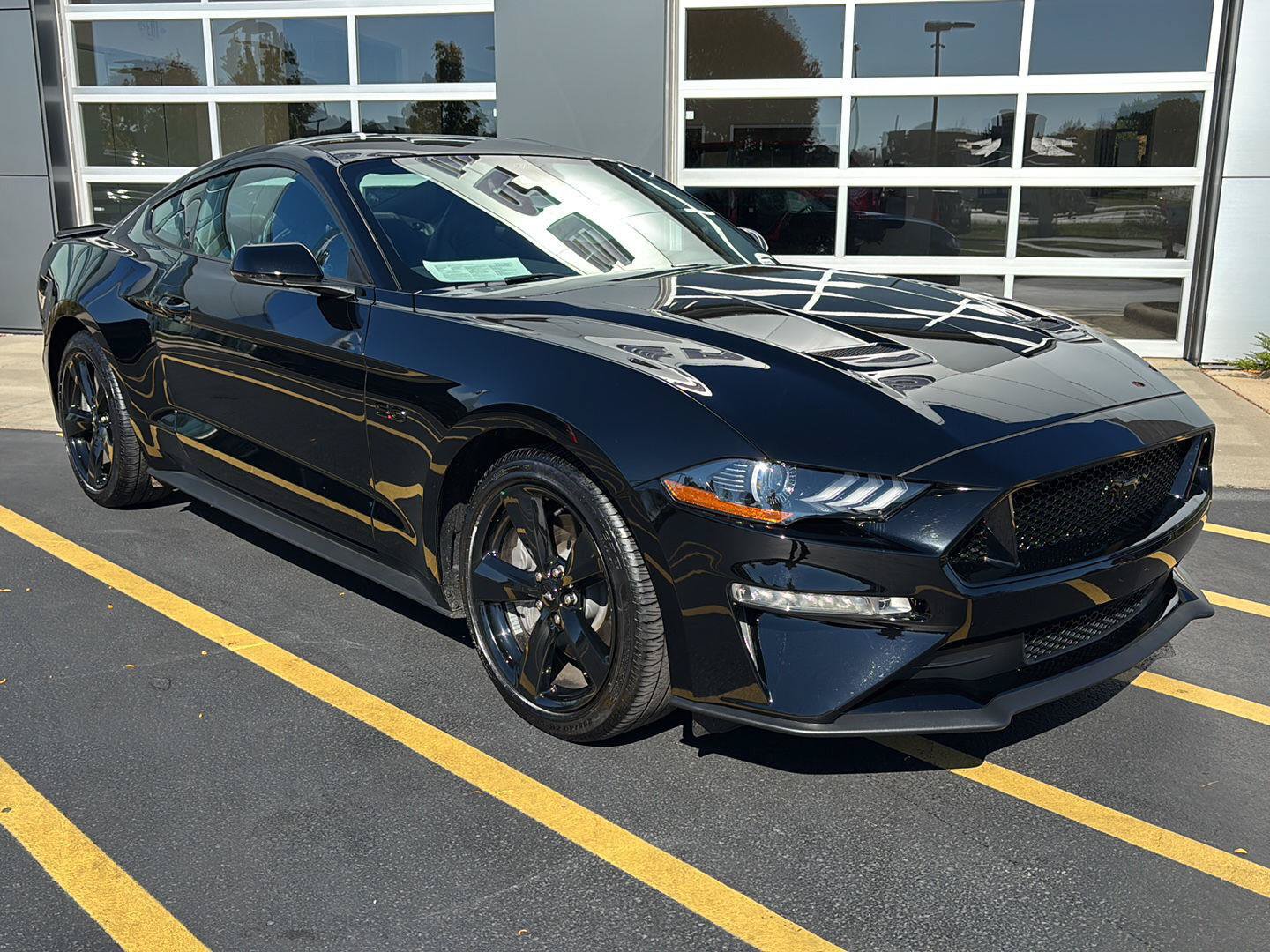 Certified 2022 Ford Mustang GT Premium w/ Equipment Group 401A RWD image 2