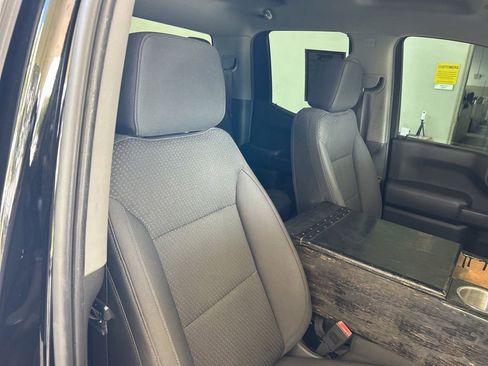 Used 2019 Chevrolet Silverado 1500 Custom image 21